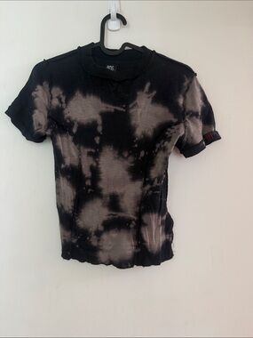 BDG Black and Washed Gray Tie-Dye Short Sleeve Tee